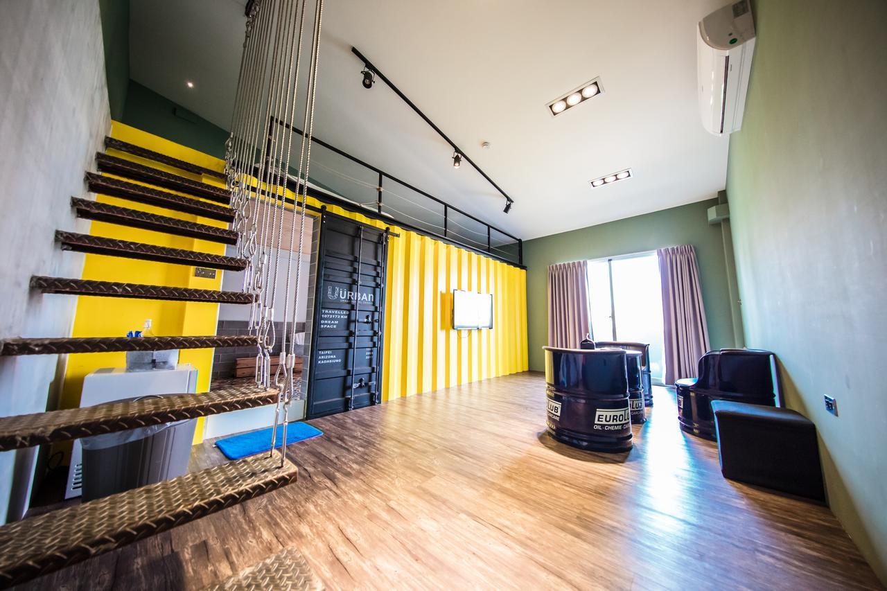 Urban Apartment Kaohsiung Exterior photo